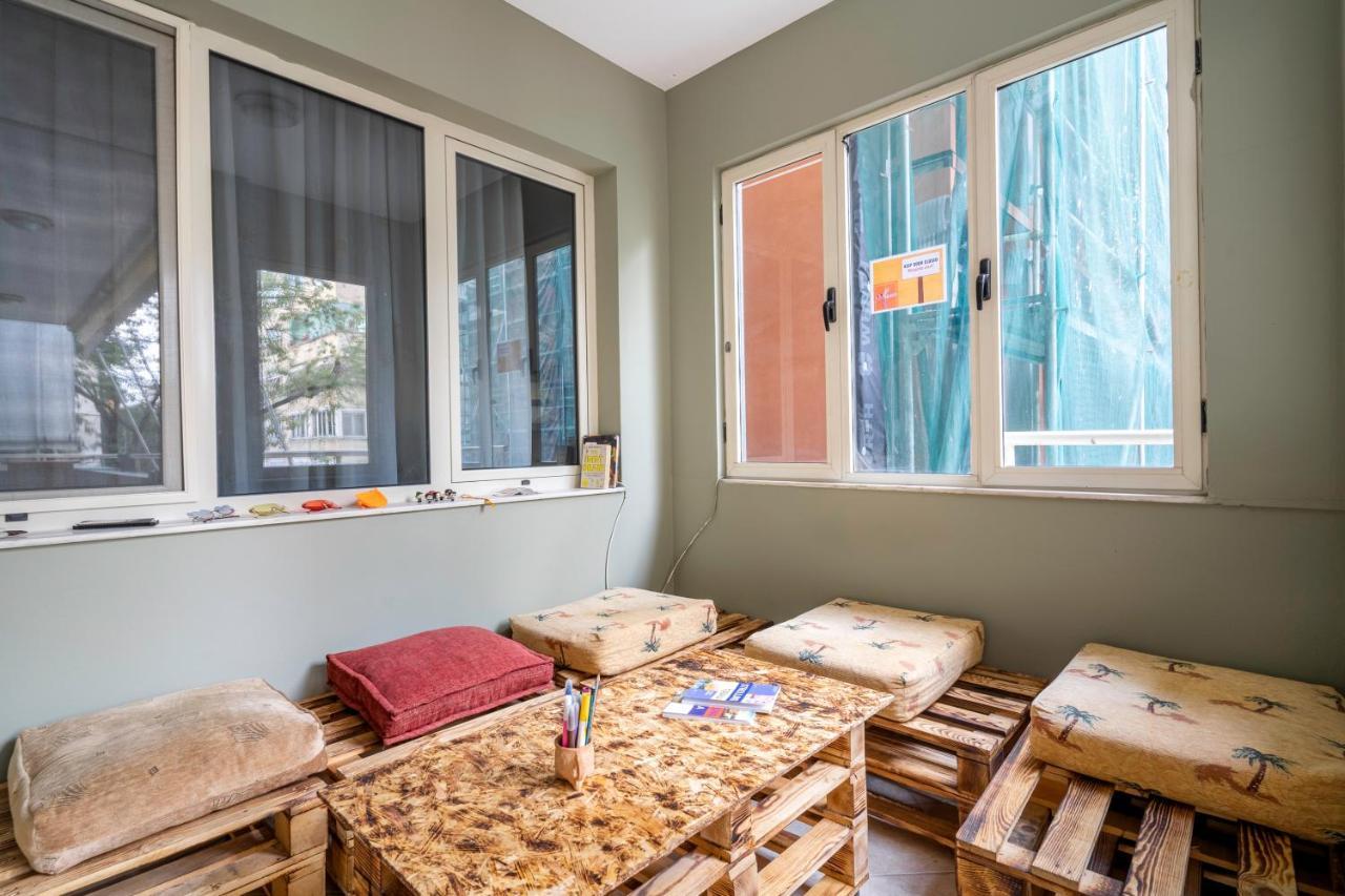 Hostel Nena Semi Tirana Eksteriør billede